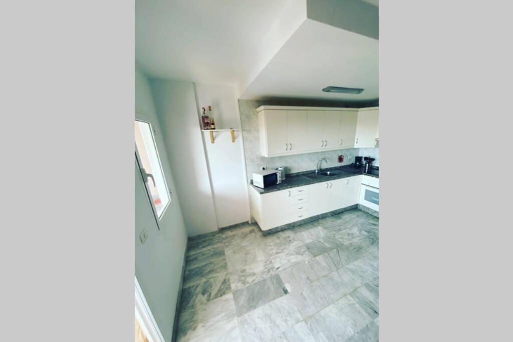 Apartamento Dinastia de la Reina Arona  Exterior foto