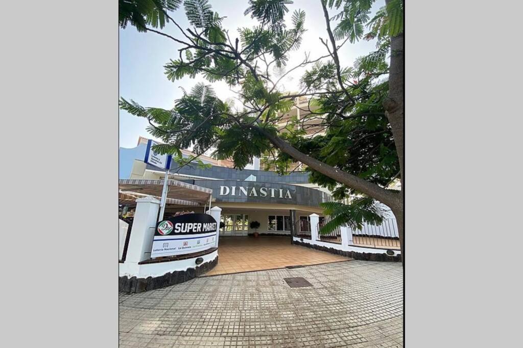 Apartamento Dinastia de la Reina Arona  Exterior foto